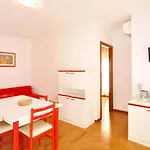 דירה Friuli-1 By Interhome ביביונה